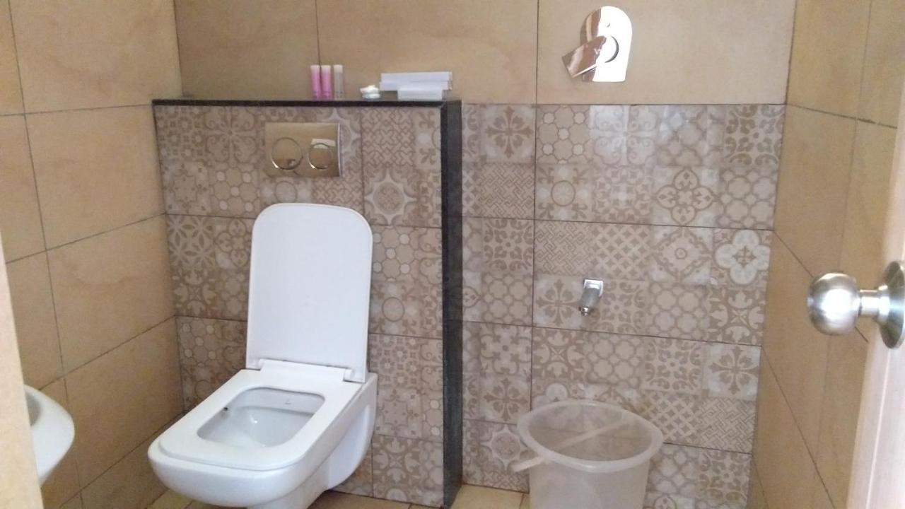 Mango Hill Central ウーティ エクステリア 写真